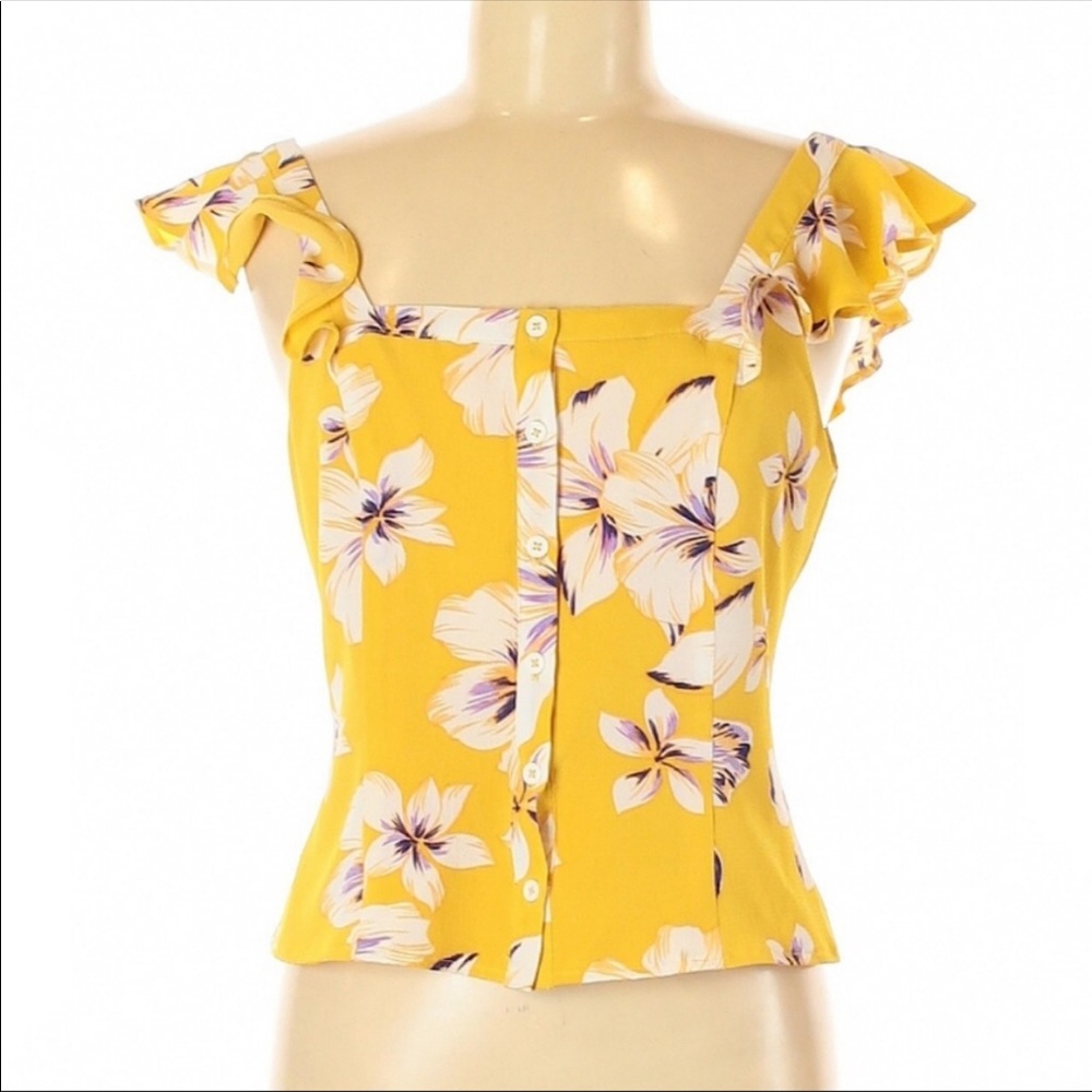 BB Dakota Yellow Floral Ruffle Sleeve Button Front Top